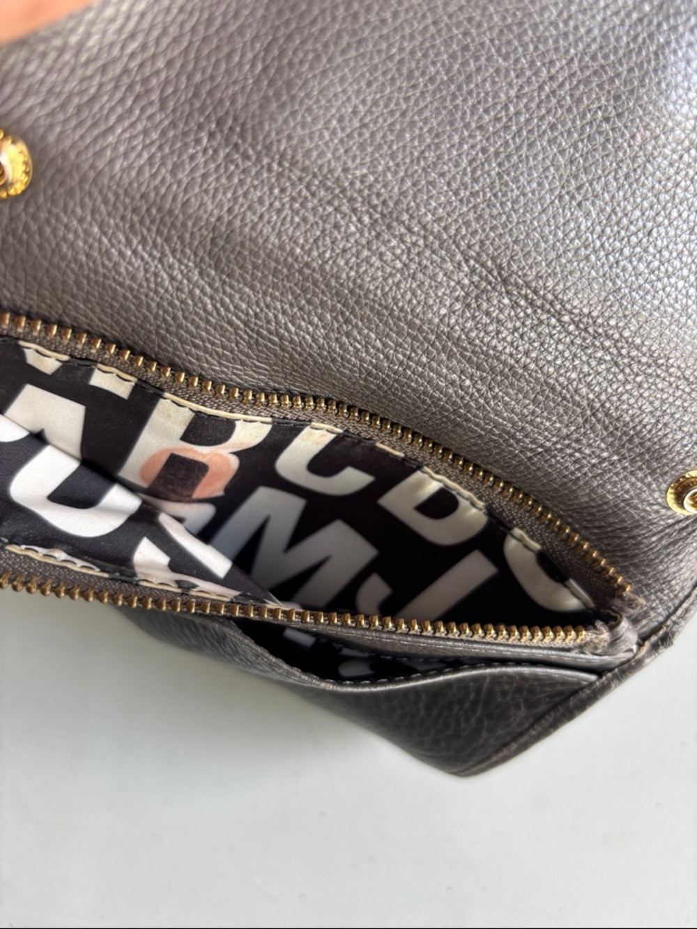 Marc by Marc Jacobs Pebbled Leather Trifold Wallet - Charcoal Brown - Picture 8 of 9